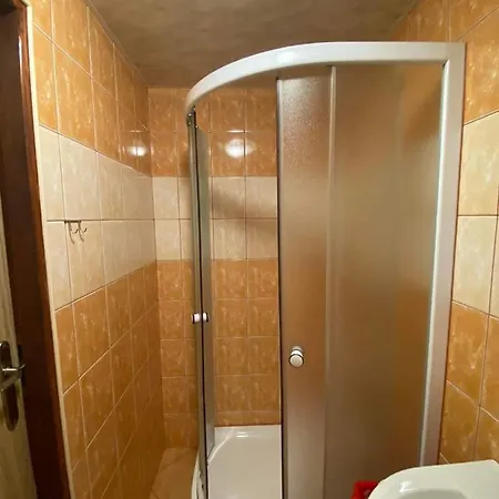 Goscinne Marcin Łeba